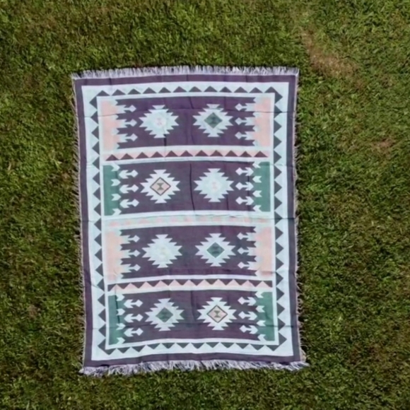 Adventure Blanket - Picture 5 of 10